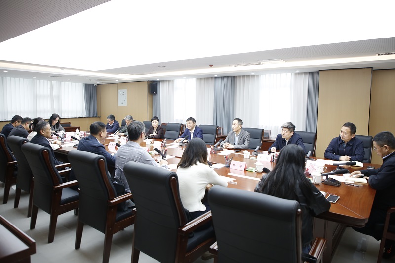 1761120508591122.jpg 77f77b940428402ebdc931a5f05da207.jpg